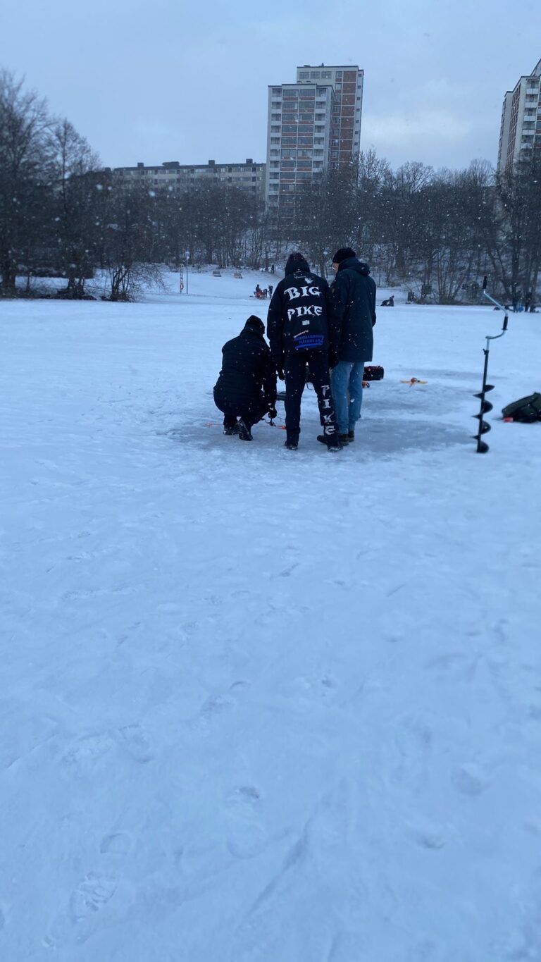 🎣 Isfiske & ismete i vinterkyla – Söndag 1 februari ❄️